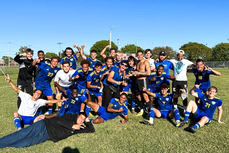 Eastern men&rsquo;s soccer team wins second-straight Region 2 regular-season title
